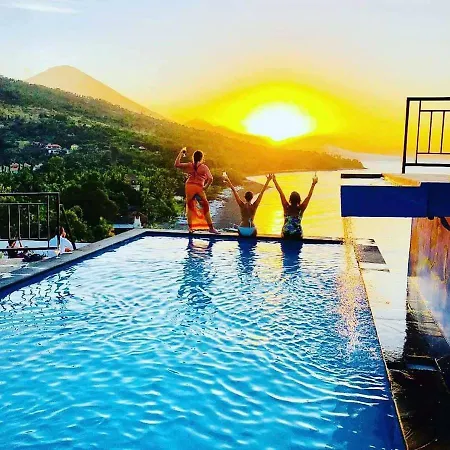 Waenis Sunset View Hotel And Restaurant, Amed, Bali