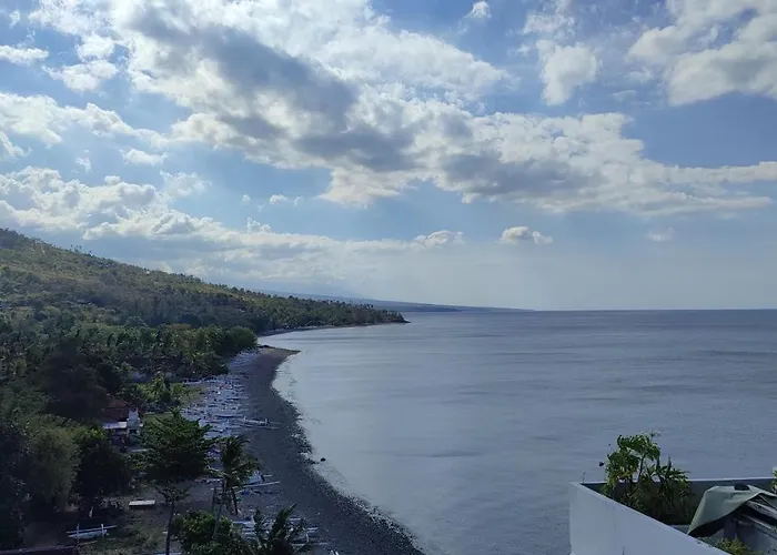 Waenis Sunset View And Restaurant, Amed, Bali Gasthof *