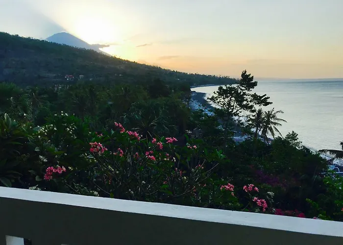 Waenis Sunset View And Restaurant, Amed, Bali Amed