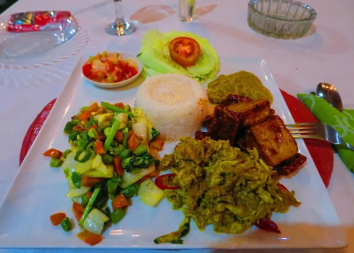 Gasthof Waenis Sunset View And Restaurant, Amed, Bali
